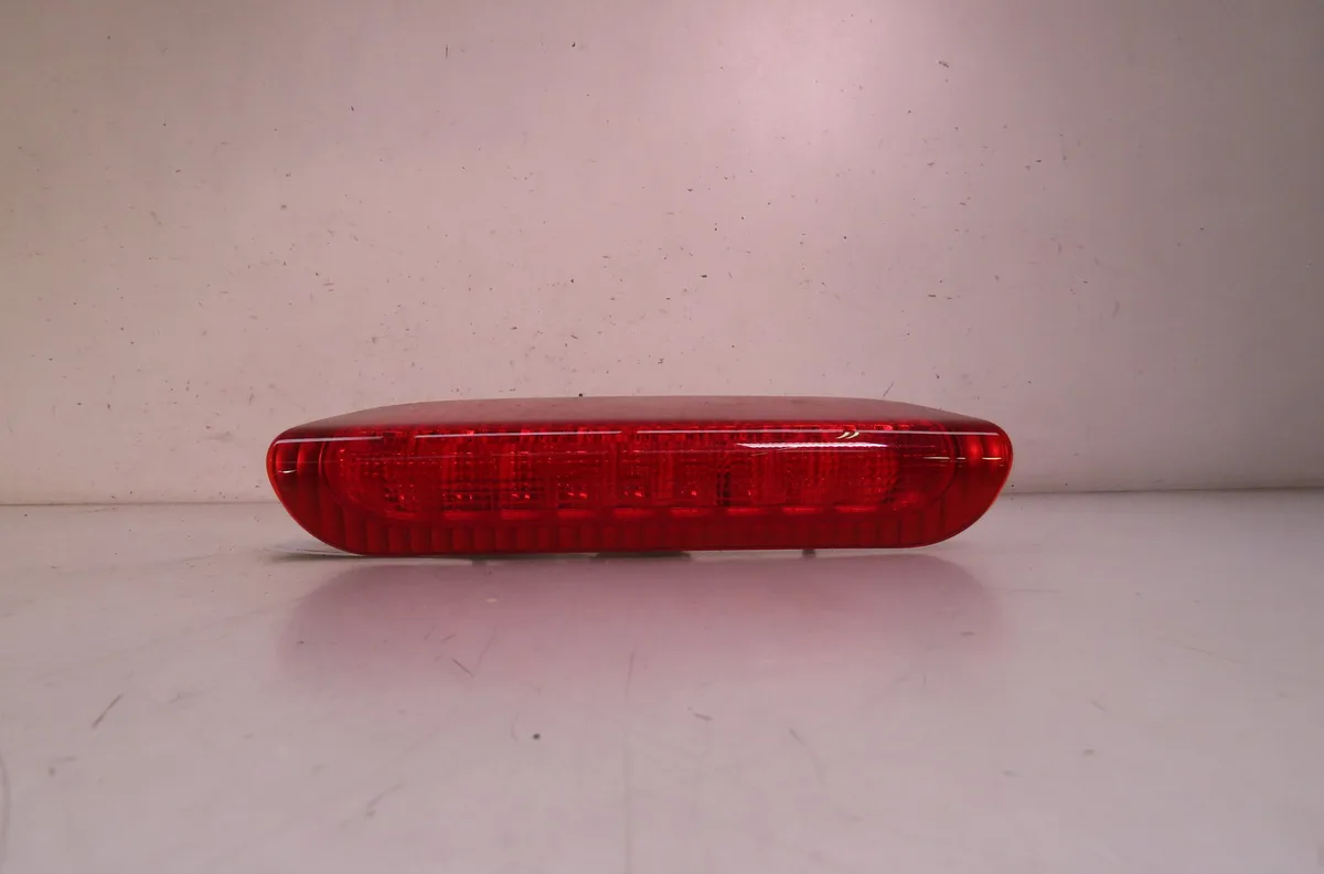 Feux stop supplementaire Nissan JUKE (F15) 1.5 dci (2010) 5 portes occasion