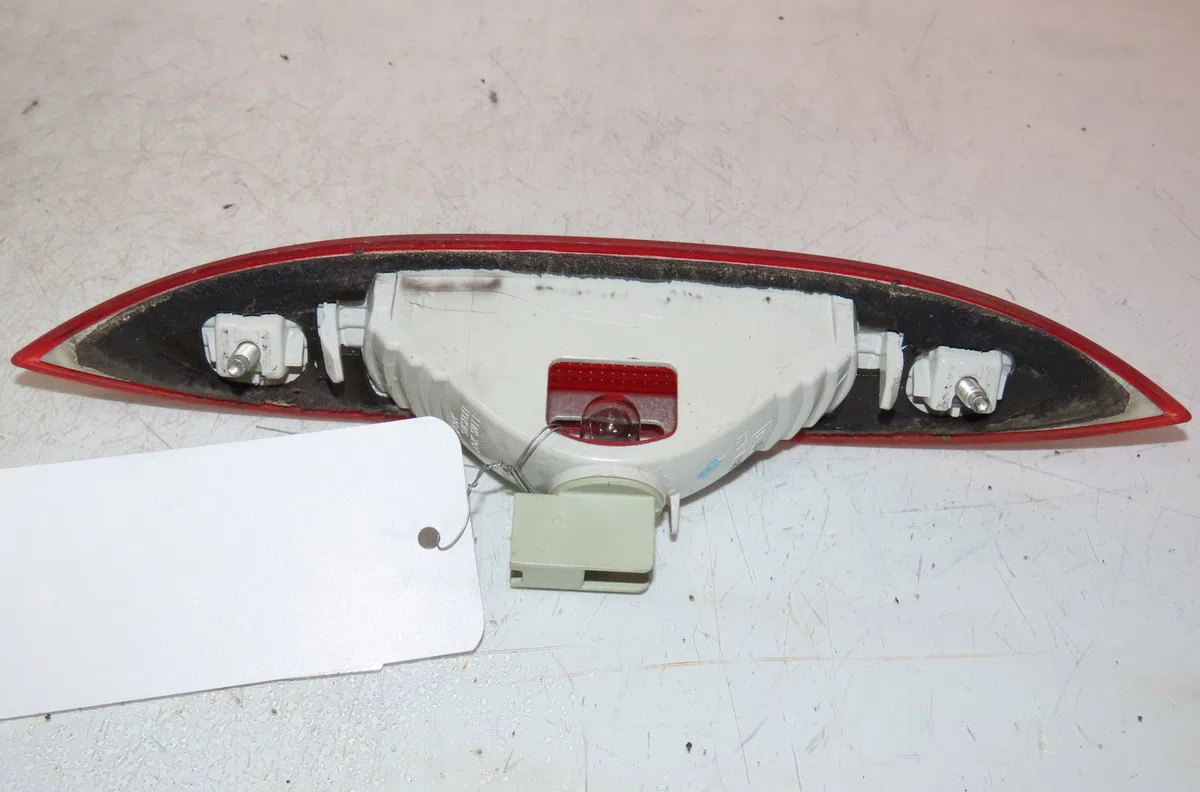 Feux stop supplementaire NISSAN NOTE occasion