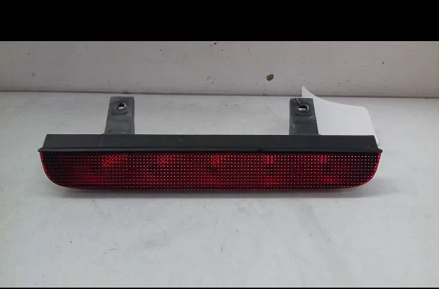 Feux stop supplementaire Opel AGILA (A) (H00) 1.2 16v (f68) (2000-2007) occasion