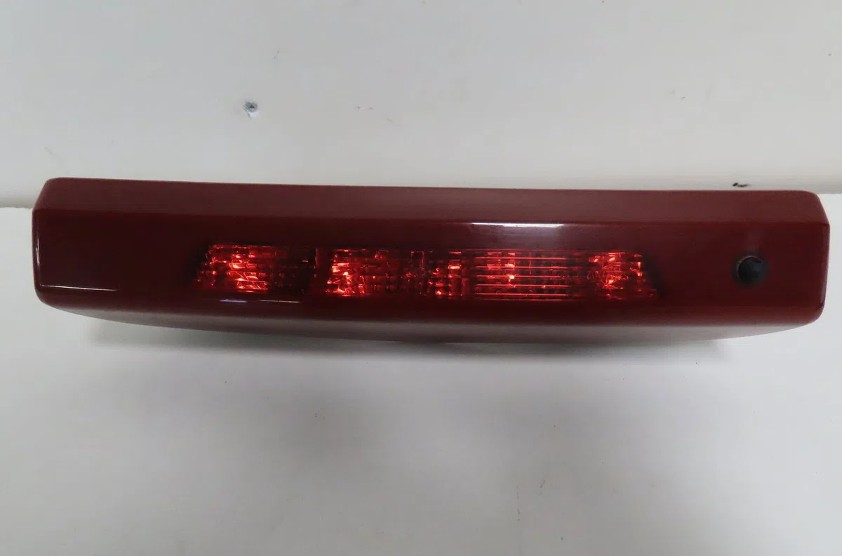 Feux stop supplementaire Opel CORSA E (X15) 1.4 (08, 68) (2014) occasion