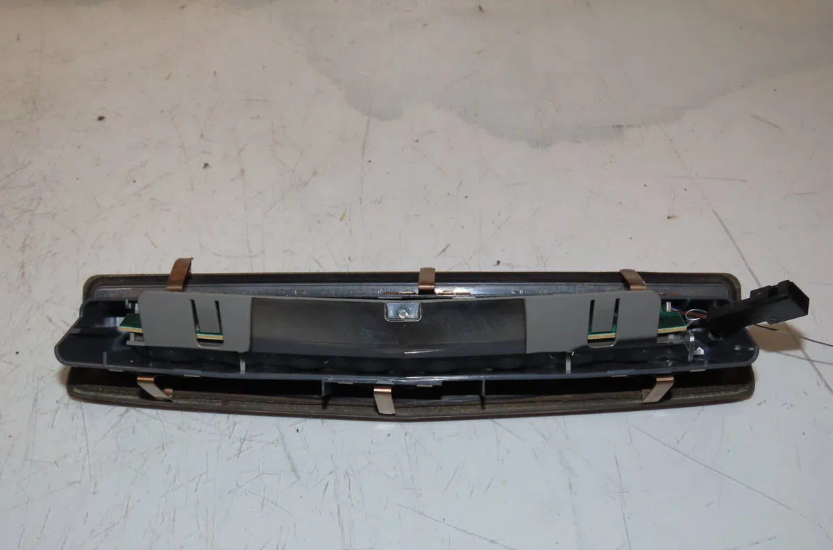 Feux stop supplementaire OPEL ZAFIRA 2012 occasion