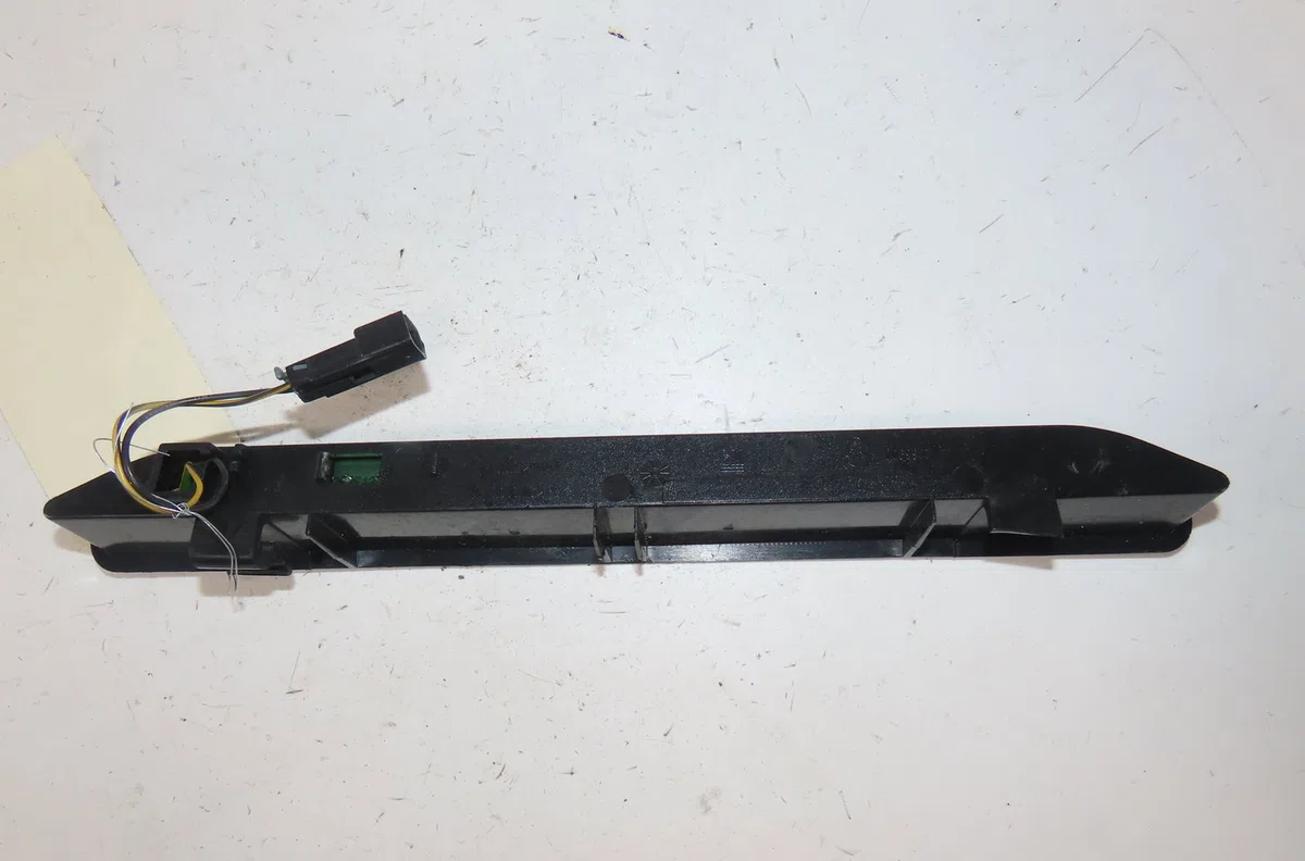 Feux stop supplementaire Opel ZAFIRA A Monospace (T98) 2.0 dti 16v (f75) (2000-2005) 5 portes occasion