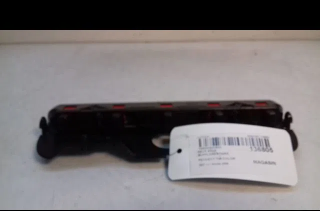 Feux stop supplementaire Peugeot 106 II (1A_, 1C_) 1.5 d (1998-2004) 3 portes occasion