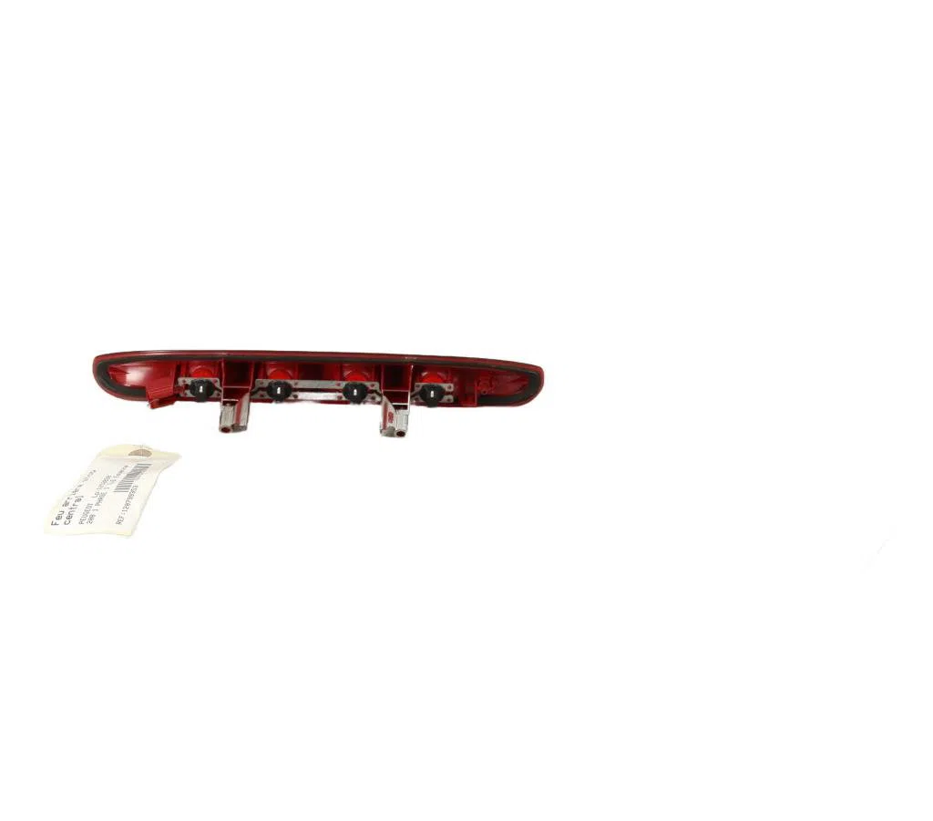 Feux stop supplementaire Peugeot 208 I (CA_, CC_) 1.6 (2012) occasion