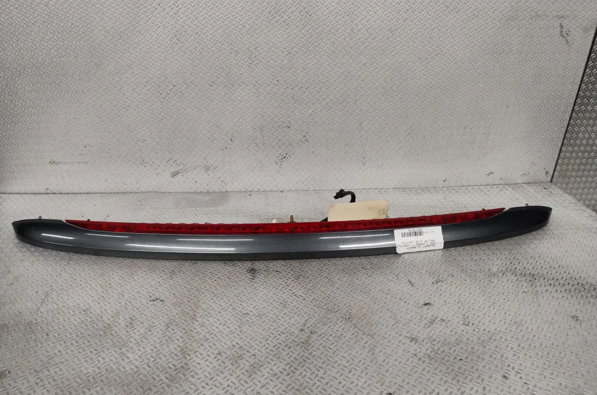 Feux stop supplementaire Peugeot 308 CC (4B_) 2.0 hdi (2009-2012) occasion