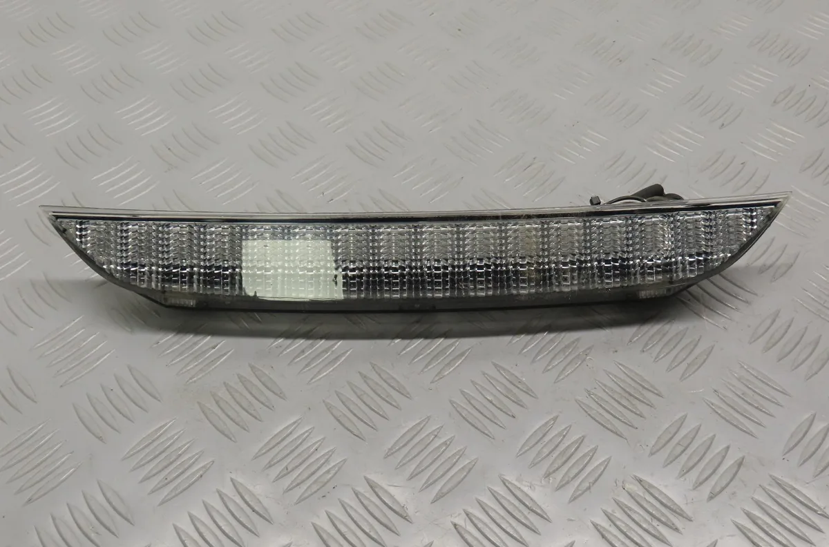 Feux stop supplementaire Peugeot 4008 1.6 hdi awc (2012) occasion