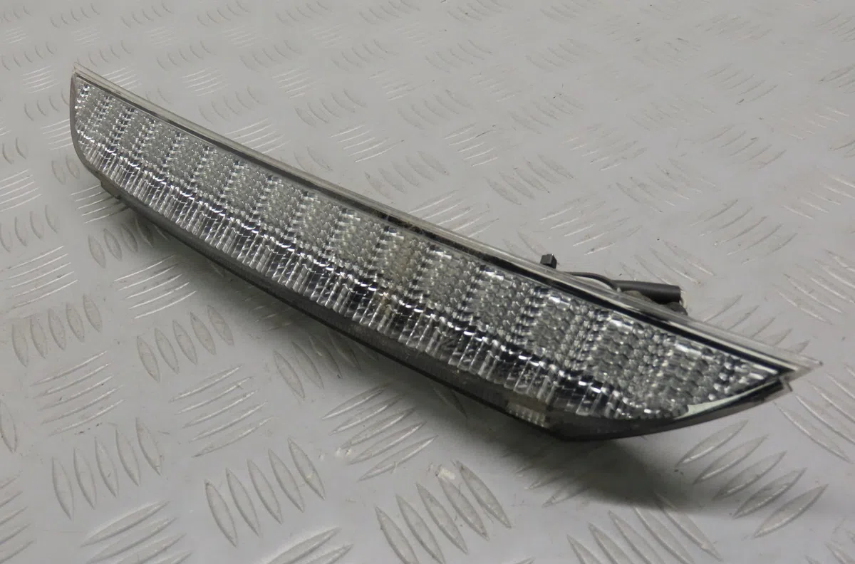 Feux stop supplementaire Peugeot 4008 1.6 hdi awc (2012) occasion
