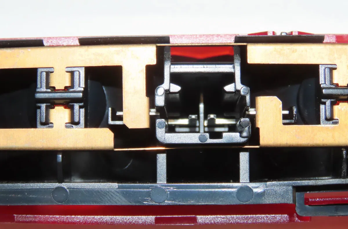 Feux stop supplementaire Peugeot 407 (6D_) 2.0 hdi 135 (6drhrh, 6drhre, 6drhrg, 6drhrj) (2004-2010) 4 portes occasion