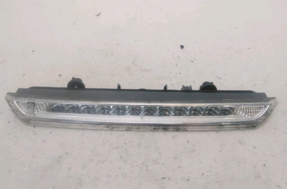 Feux stop supplementaire Peugeot 508 SW I (8E_) 2.0 bluehdi 180 (2014-2018) occasion