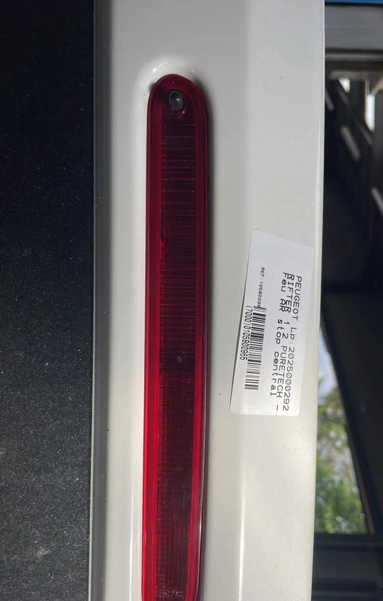 Feux stop supplementaire PEUGEOT RIFTER occasion