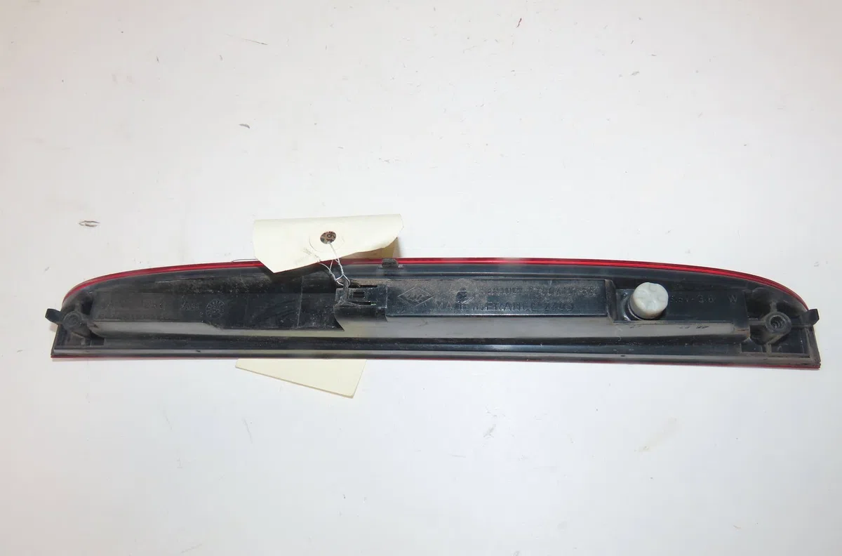 Feux stop supplementaire Renault CLIO II (BB_, CB_) 1.2 (bb0a, bb0f, bb10, bb1k, bb28, bb2d, bb2h, cb0a,... (1998-2010) 