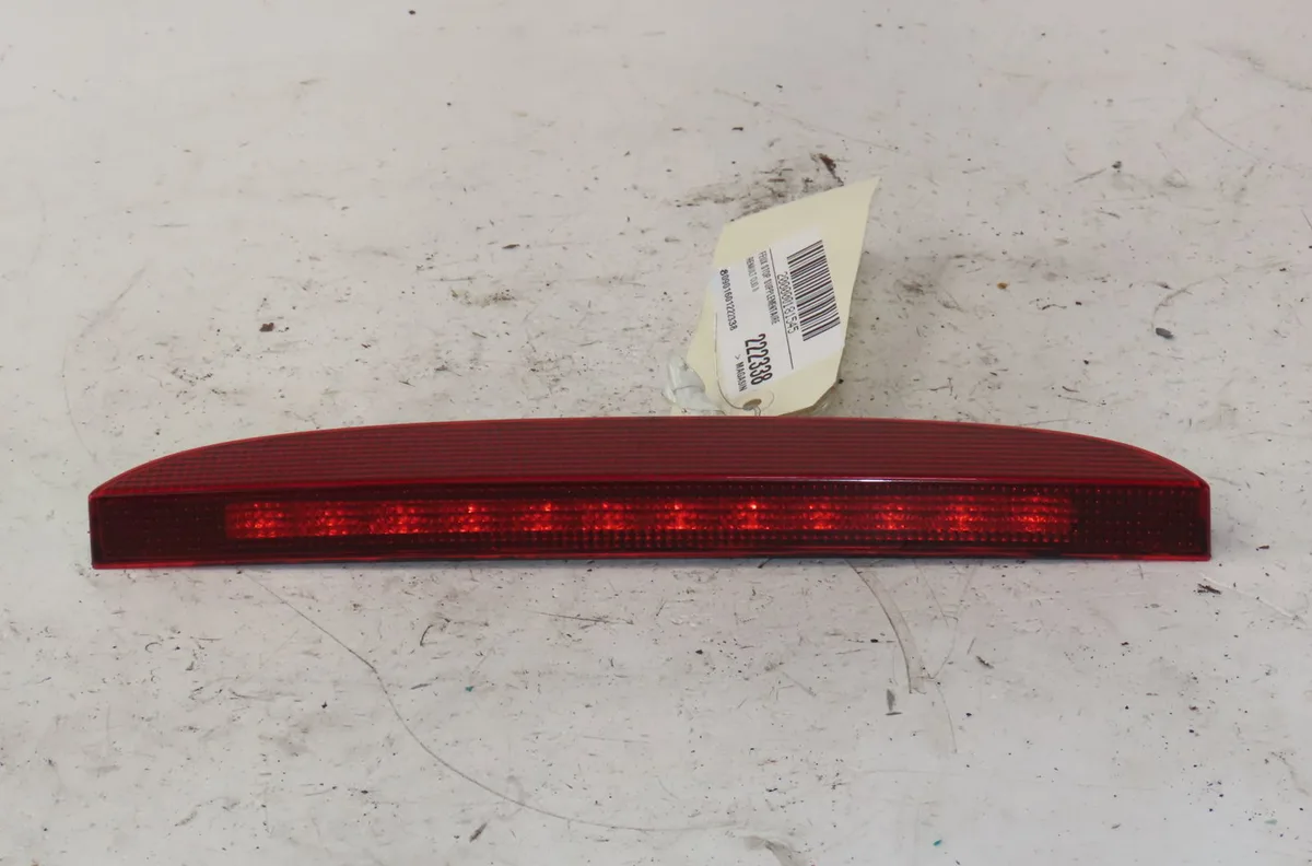 Feux stop supplementaire Renault CLIO II (BB_, CB_) 1.4 (b-cb0c, b-cb0s) (1998-2005) occasion