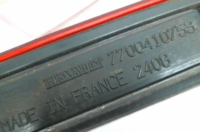 Feux stop supplementaire Renault CLIO II (BB_, CB_) 1.5 dci (b-cb07) (2001-2009) 3 portes occasion