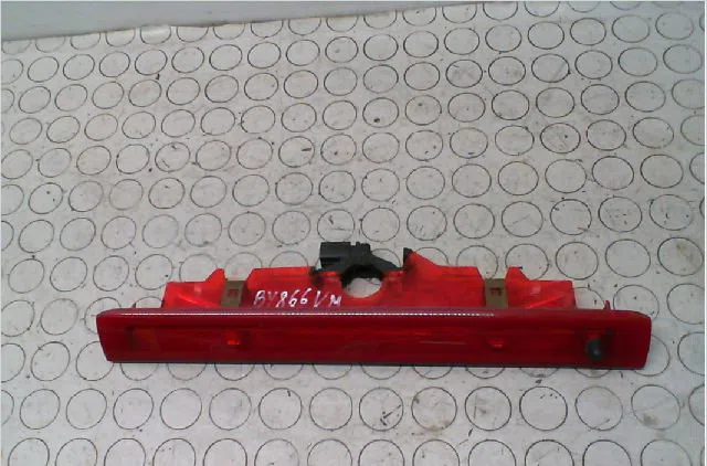Feux stop supplementaire Renault CLIO III (BR0-1, CR0-1) 1.2 16v (br02, br0j, br11, cr02, cr0j, cr11) (2005-2014) 5 port