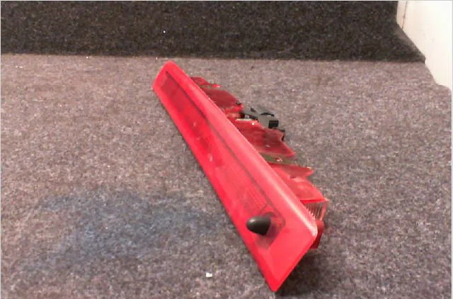 Feux stop supplementaire Renault CLIO III (BR0-1, CR0-1) 1.5 dci (c-br0g, c-br1g) (2005-2012) 5 portes occasion