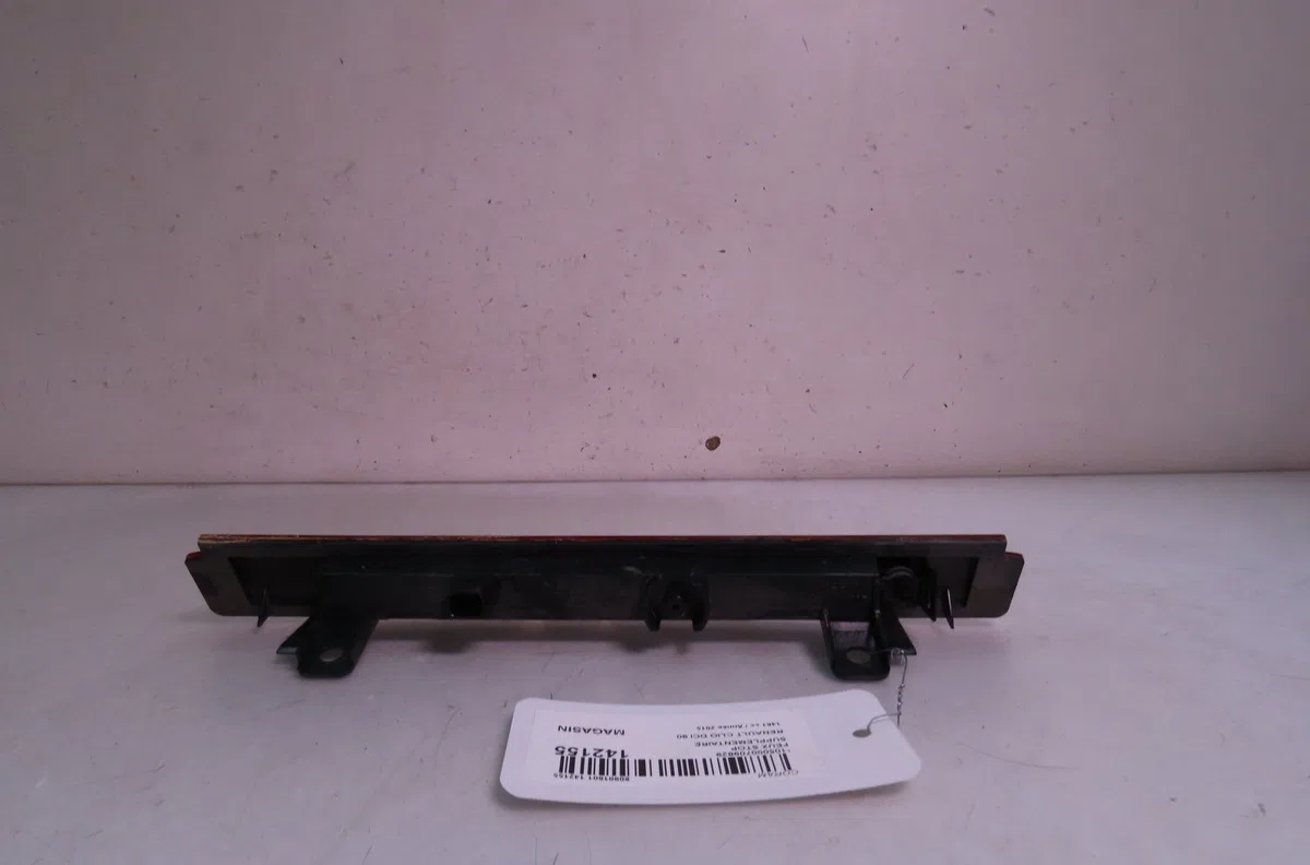 Feux stop supplementaire Renault CLIO IV Grandtour (KH_) 1.5 dci 90 (khn3, khn4) (2012) 5 portes occasion
