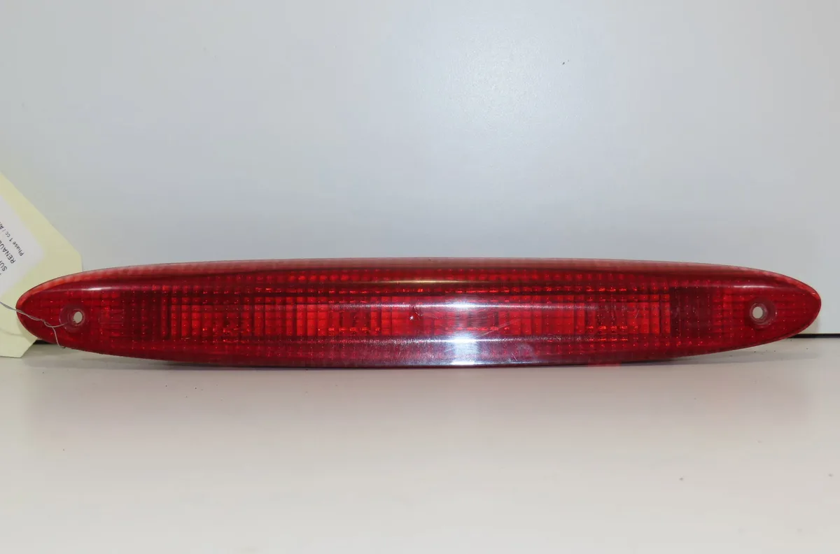 Feux stop supplementaire Renault ESPACE III (JE0_) 2.0 (je0a) (1996-2000) occasion