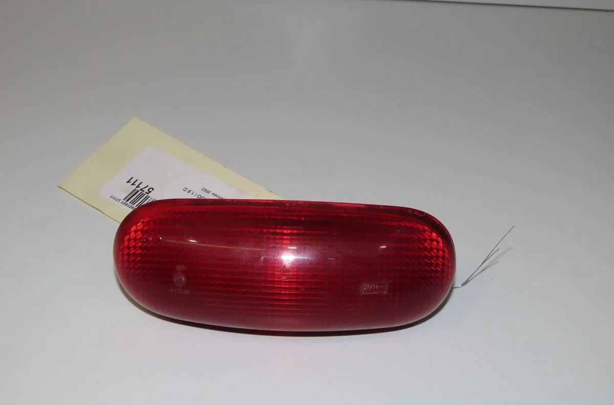 Feux stop supplementaire Renault KANGOO Express (FC0-1_) D 55 1.9 (fc0d) (1997) occasion