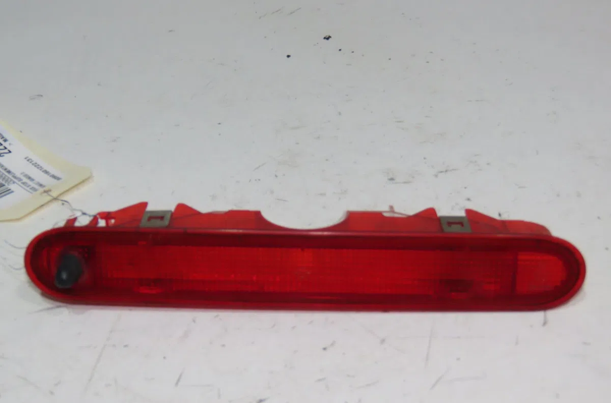Feux stop supplementaire Renault KANGOO - GRAND KANGOO II (KW0-1_) 1.5 dci (2008) occasion