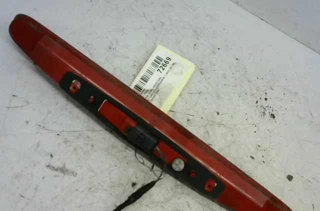 Feux stop supplementaire Renault LAGUNA II Grandtour (KG0-1_) 1.9 dci (kg0g) (2001-2007) occasion