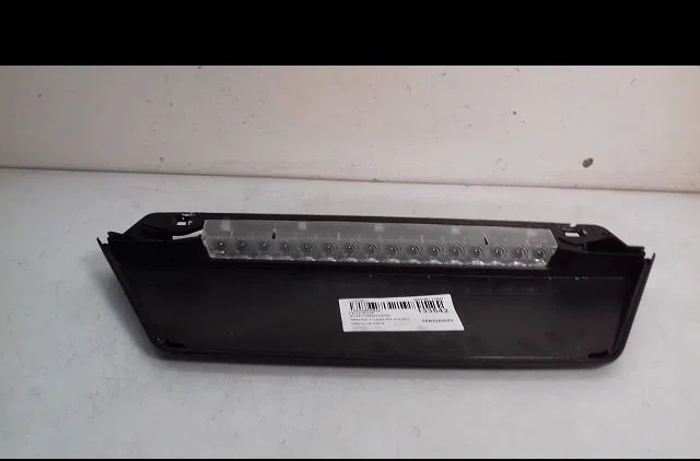 Feux stop supplementaire Renault LAGUNA III (BT0-1) 2.0 dci (bt07, bt0j, bt14, bt1a, bt1s) (2007-2015) 5 portes occasion