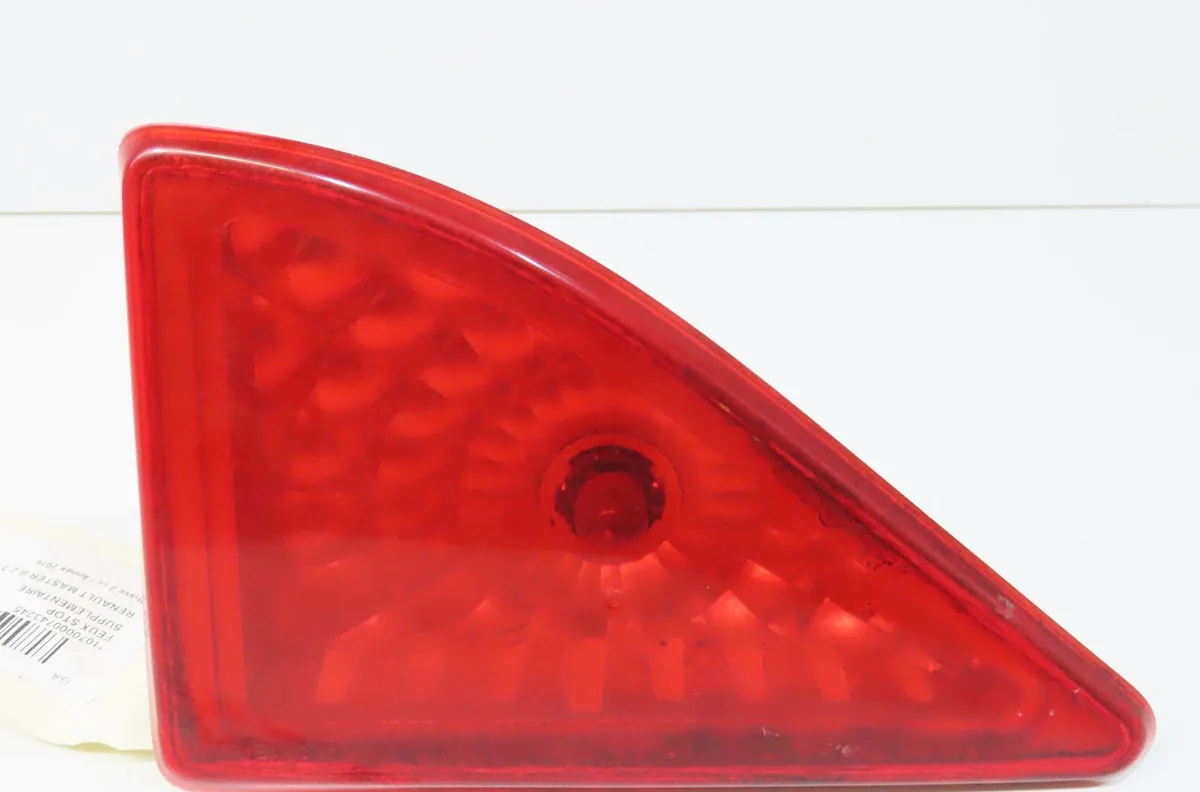 Feux stop supplementaire Renault MASTER III Camionnette (FV) 2.3 dci 130 fwd (fv0m, fv0y) (2016) occasion