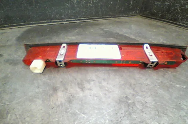 Feux stop supplementaire Renault MEGANE II (BM0-1_, CM0-1_) 1.5 dci (bm1e, cm1e) (2005-2008) occasion