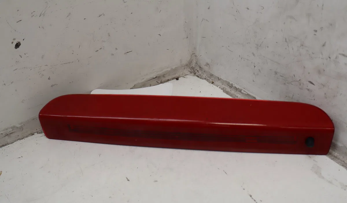Feux stop supplementaire Renault MEGANE II Break (KM0-1_) 1.9 dci (2005-2009) occasion
