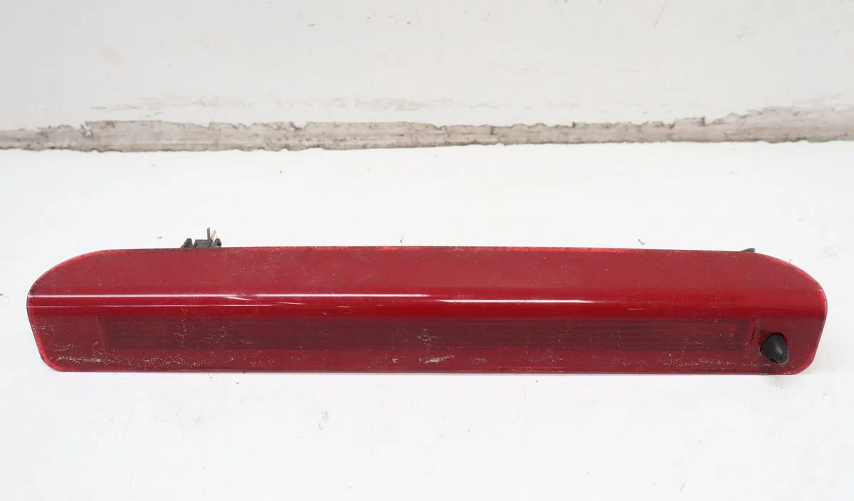 Feux stop supplementaire Renault MEGANE III 3-5 portes (BZ0-1_, B3_) 1.5 dci (bz0c) (2008-2015) 5 portes occasion