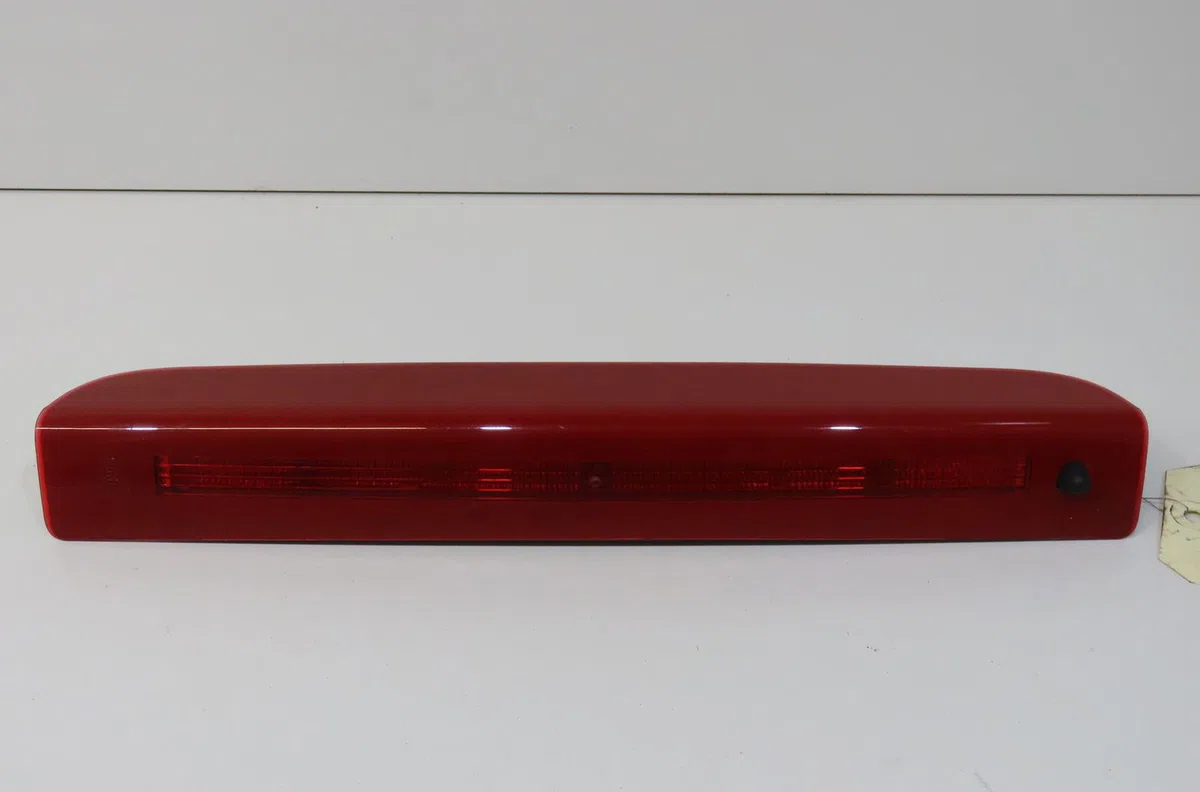 Feux stop supplementaire Renault MEGANE III Grandtour (KZ0-1) 1.5 dci (kz1m, kz1w, kz0r) (2009) occasion