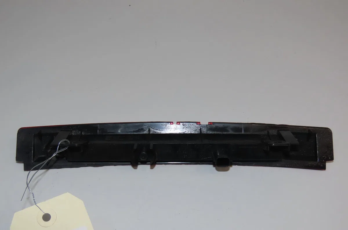 Feux stop supplementaire Renault MEGANE IV 3-5 portes (B9A-M-N_) 1.6 dci 130 (b9a4) (2015) occasion