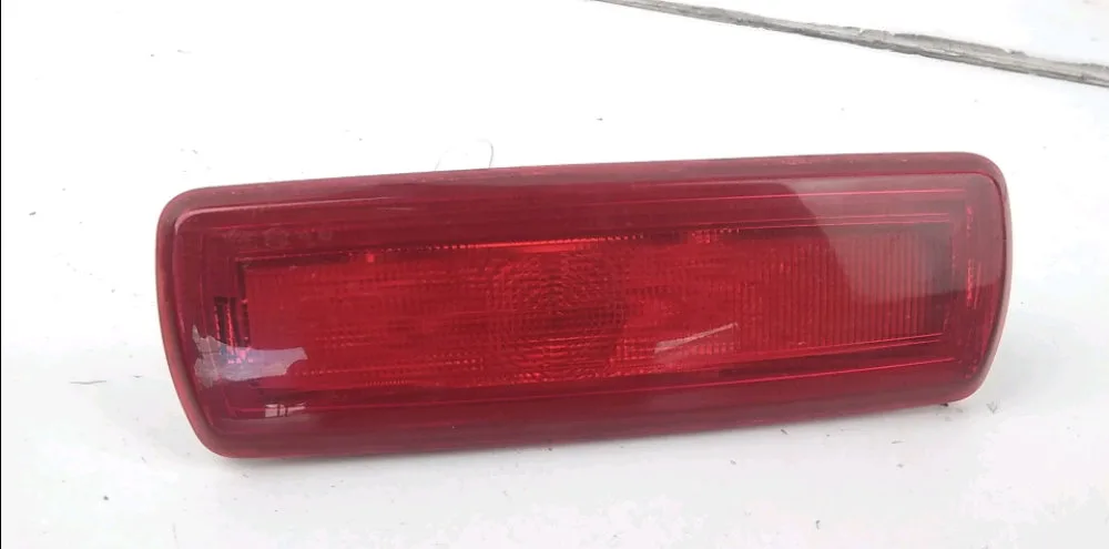 Feux stop supplementaire Renault TRAFIC III Camionnette (FG_) 1.6 dci 140 (fgma) (2014) occasion