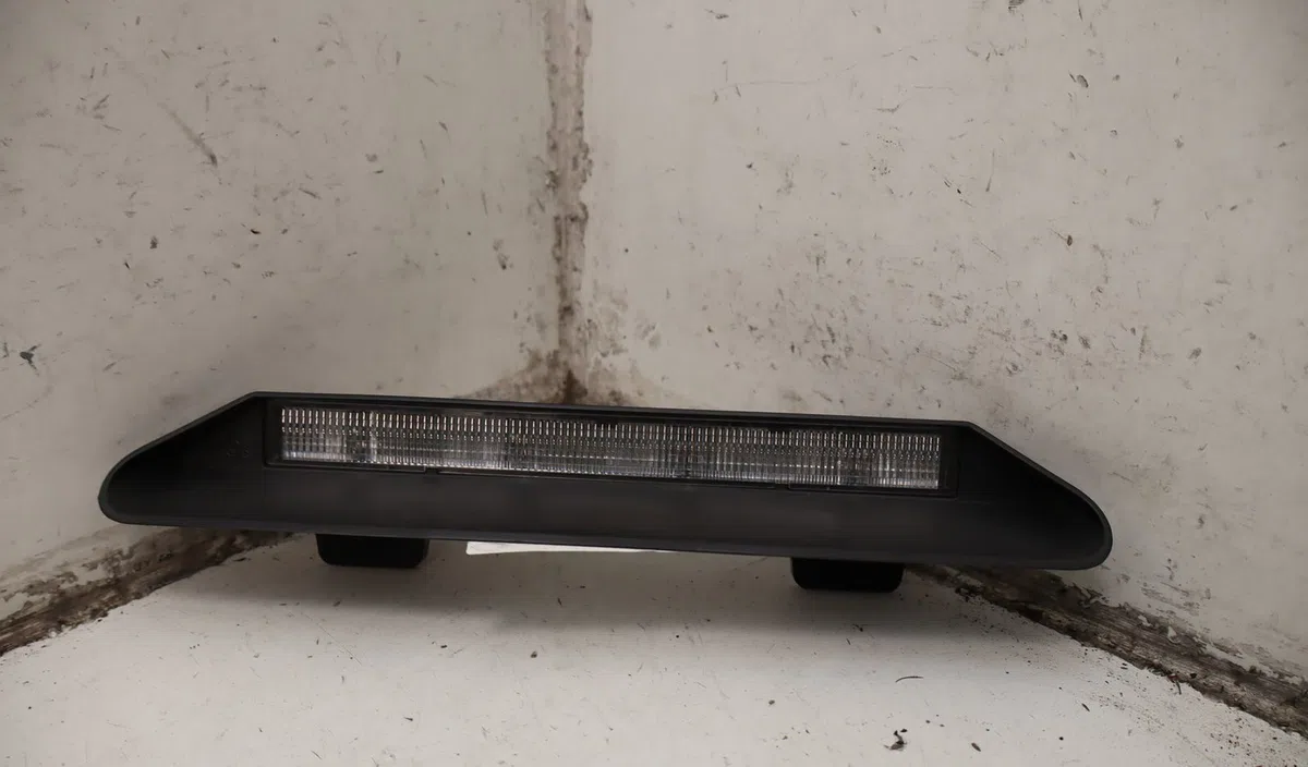 Feux stop supplementaire Renault TWINGO III (BCM_, BCA_) 1.0 sce 65 (bcmj) (2019) occasion