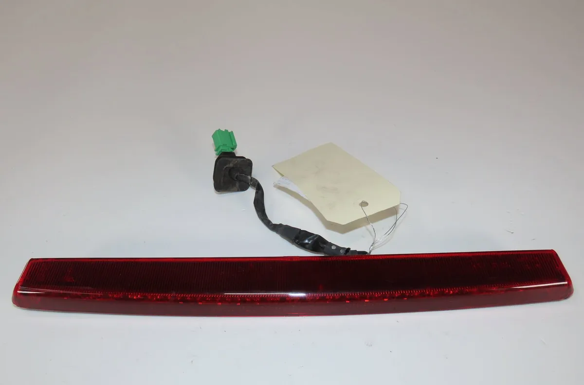Feux stop supplementaire Seat IBIZA IV SC (6J1, 6P5) 1.4 tdi (2008-2010) occasion