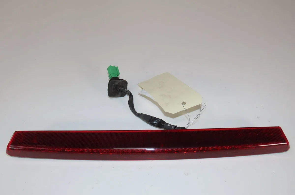 Feux stop supplementaire Seat IBIZA IV SC (6J1, 6P5) 1.4 tdi (2008-2010) occasion