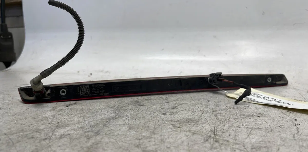 Feux stop supplementaire Skoda FABIA IV (PJ3) 1.0 tsi (2021) occasion