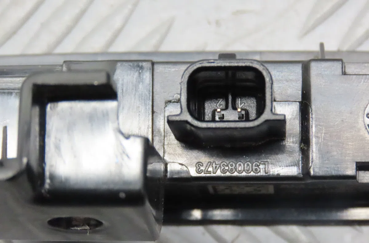 Feux stop supplementaire Suzuki IGNIS III (MF) 1.2 hybrid allgrip (atk412) (2016) occasion