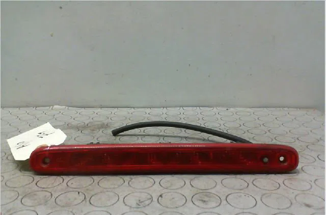 Feux stop supplementaire Toyota AYGO (_B1_) 1.4 hdi (wnb10_) (2005-2010) occasion