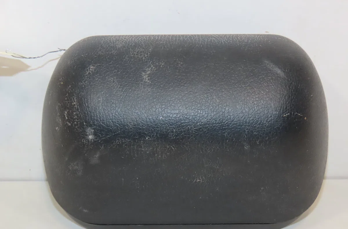 Feux stop supplementaire Toyota HIACE IV Camionnette (__H1_, __H2_) 2.5 d-4d (klh12, klh22) (2001-2006) occasion