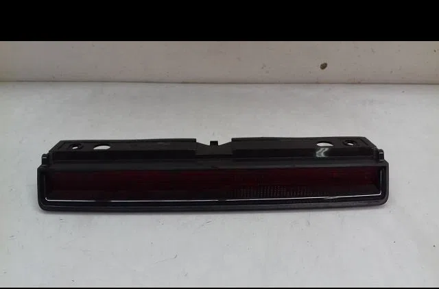 Feux stop supplementaire Volkswagen FOX 3-5 portes (5Z1, 5Z3, 5Z4) 1.2 (2005-2011) occasion