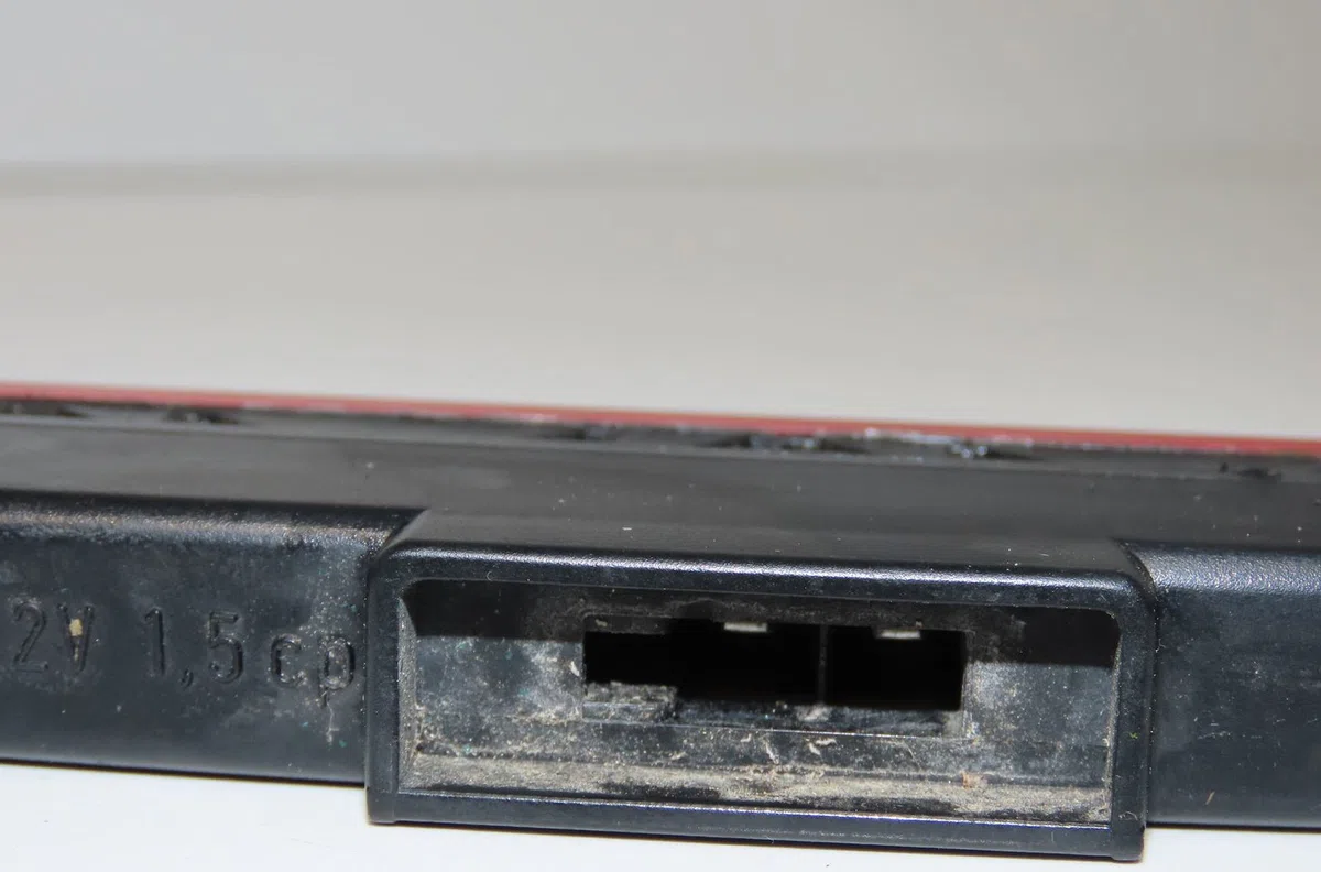 Feux stop supplementaire Volkswagen POLO III (6N1) 60 1.4 (1995-1999) occasion