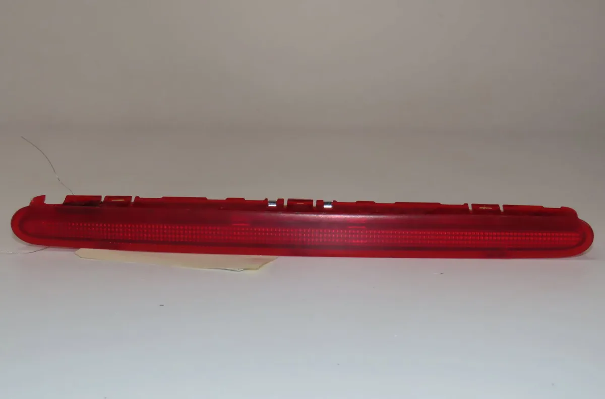 Feux stop supplementaire Volkswagen TOURAN (1T1, 1T2) 1.9 tdi (2003-2004) 5 portes occasion