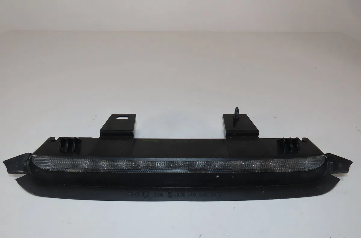 Feux stop supplementaire Volvo V50 (545) 2.0 d (2004-2010) occasion
