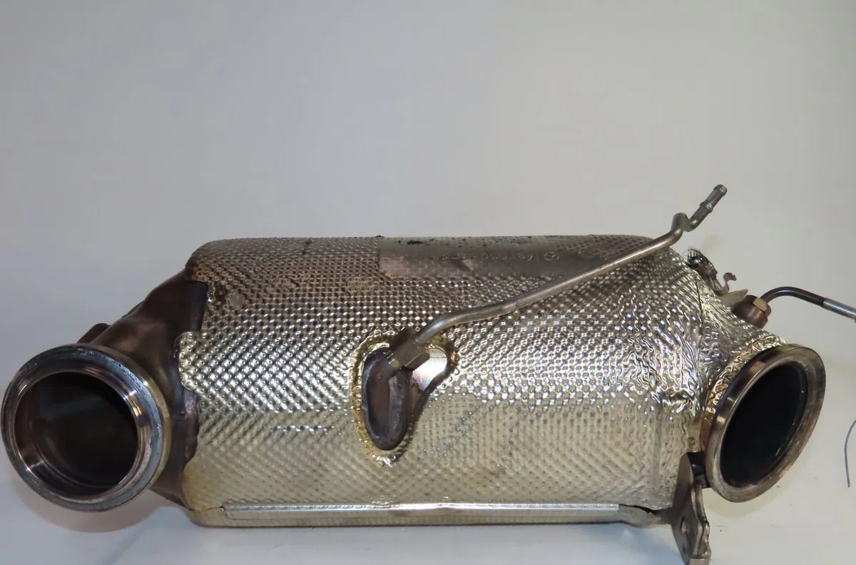 Filtre a particules  Mercedes-benz CLASSE C (W205) C 200 d (205.001) (2018) occasion