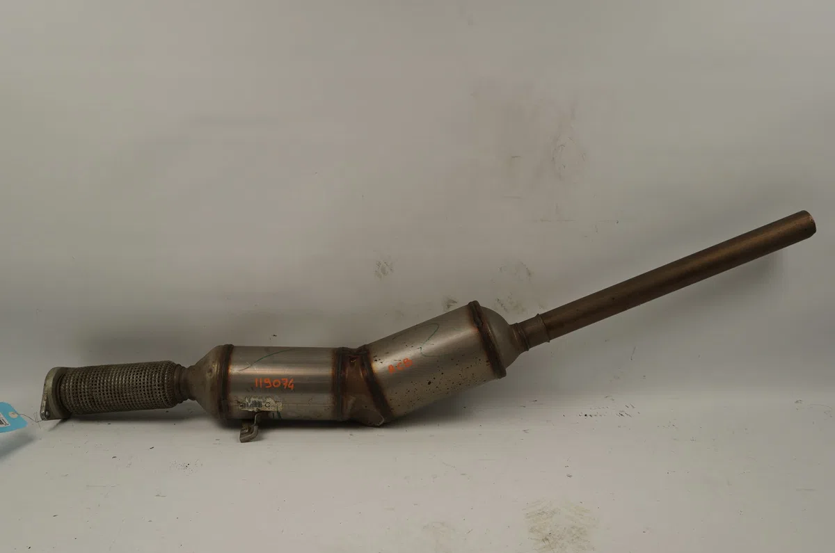 Filtre a particules  Renault SCÉNIC III (JZ0-1_) 1.9 dci (jz0j, jz1j, jz1k, jz1s) (2009) occasion