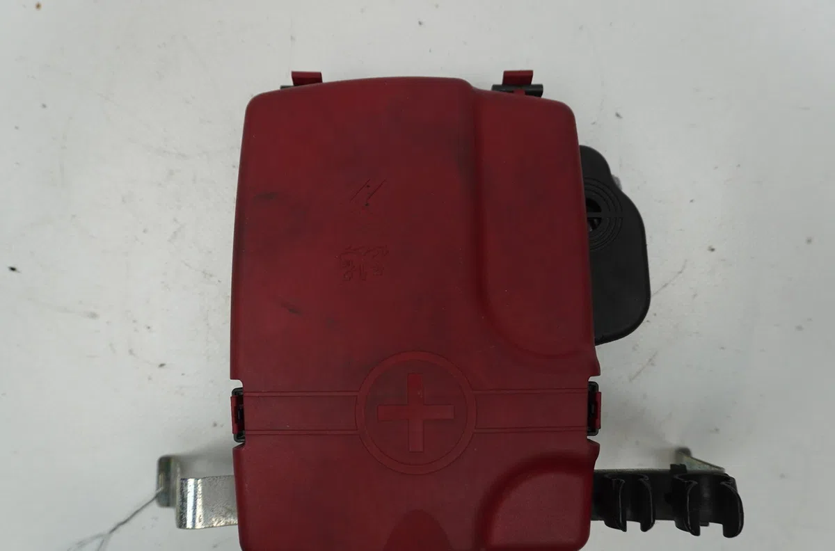 Fusible batterie de traction Peugeot 607 (9D, 9U) 2.0 hdi (2005-2011) occasion