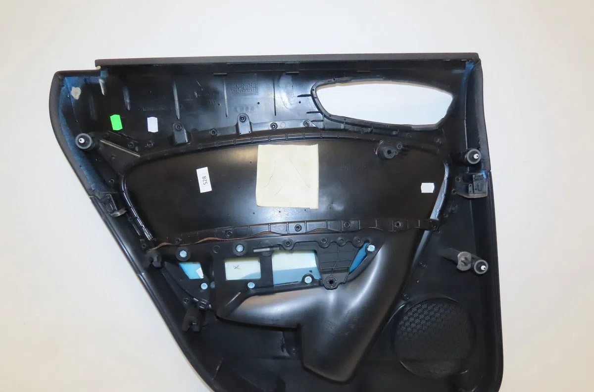 Garniture porte ard Audi A1 Sportback (8XA, 8XF) 1.4 tfsi (2011-2015) occasion