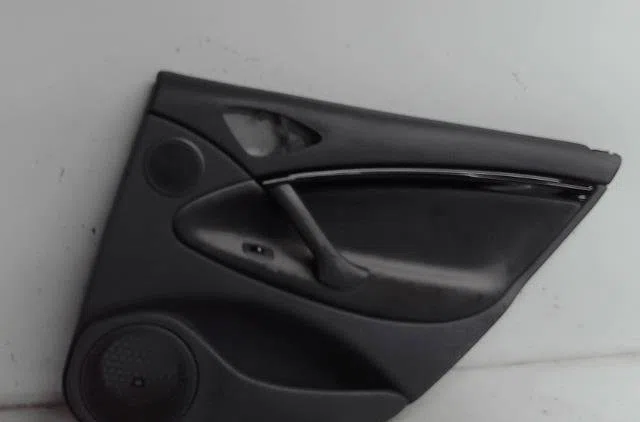 Garniture porte ard Citroen C5 III (RD_) 2.0 hdi 180 (2015) occasion