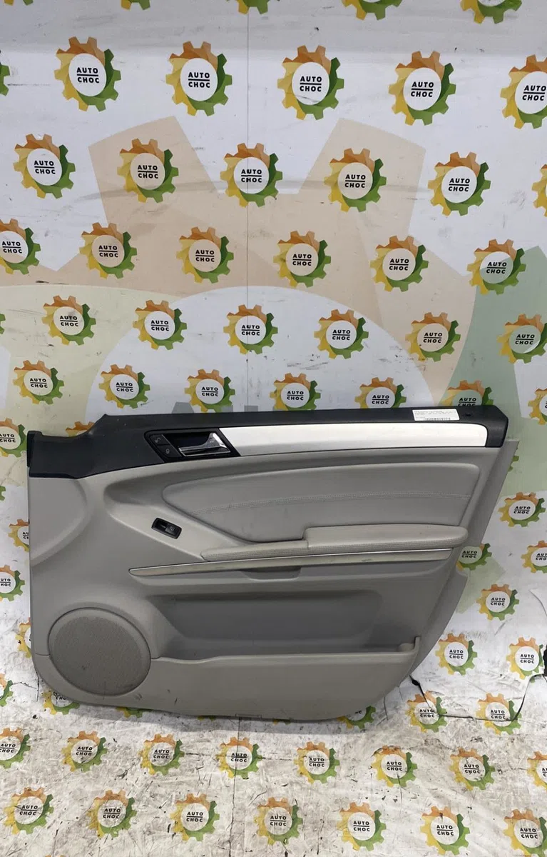 Garniture porte ard MERCEDES CLASSE M 164 PHASE 2 occasion