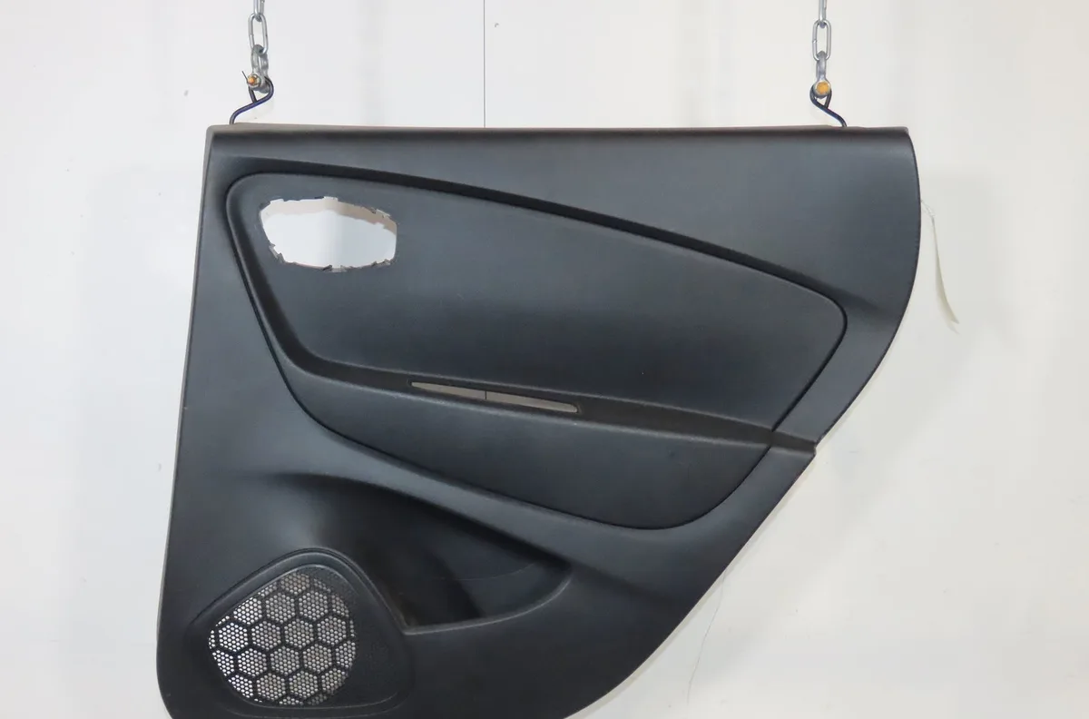 Garniture porte ard Renault CAPTUR I (J5_, H5_) 0.9 tce 90 (2013) 5 portes occasion